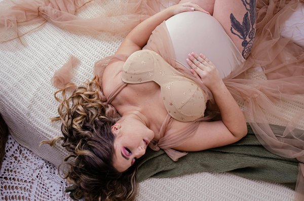 Dites adieu aux douleurs dorsales du télétravail grâce à des étirements quotidiens – Le secret révélé!